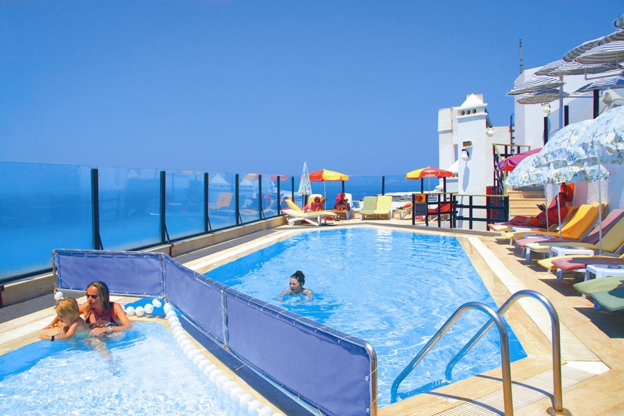Asena Hotel Κουσάντασι Εξωτερικό φωτογραφία